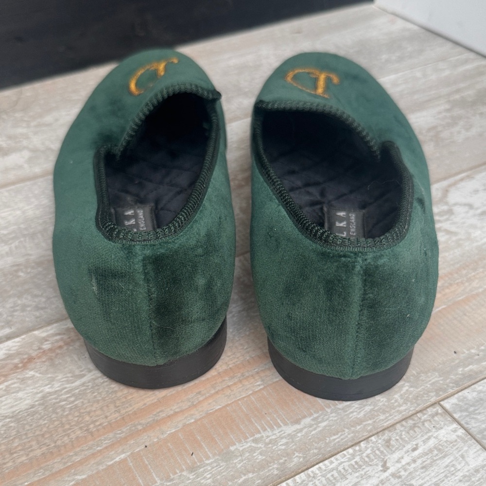 Sulka Green Velvet Slippers w/ Gold  Embroidered 'D’  Sz: 7.5 Made in England - Picture 4 of 7